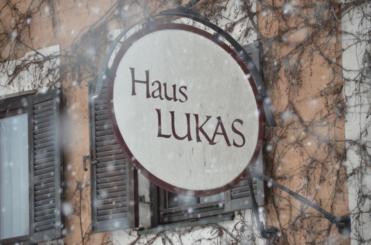 Haus Lukas Bed and Breakfast Hopfgarten im Brixental Exteriör bild